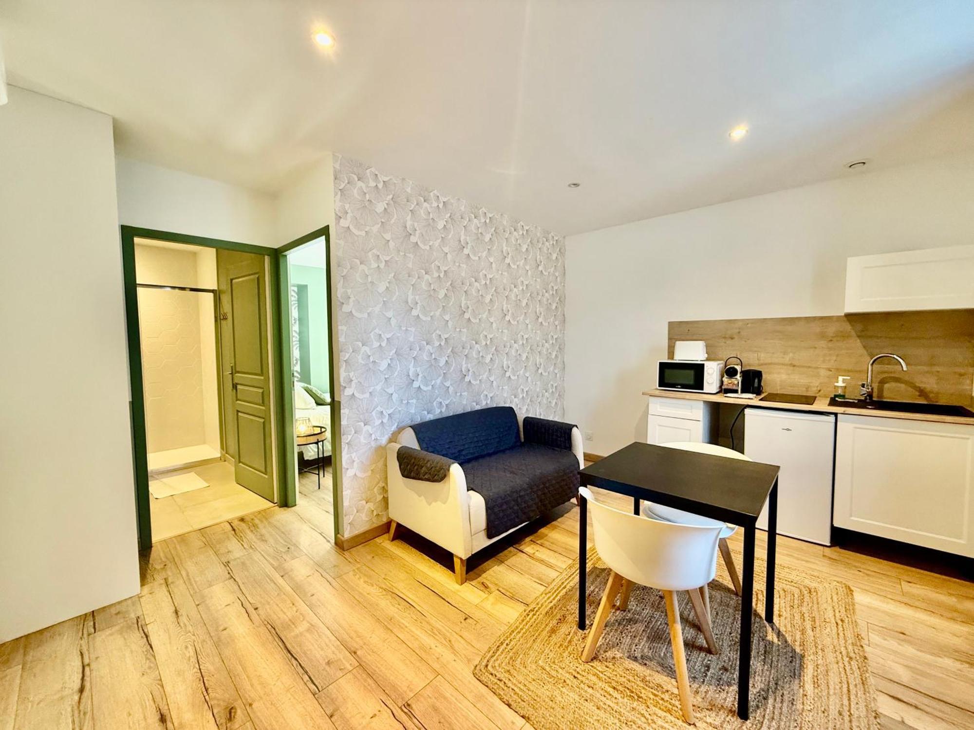 Limoges Sud-Lescinqsuites-L'Eden - Dabnb Exterior foto
