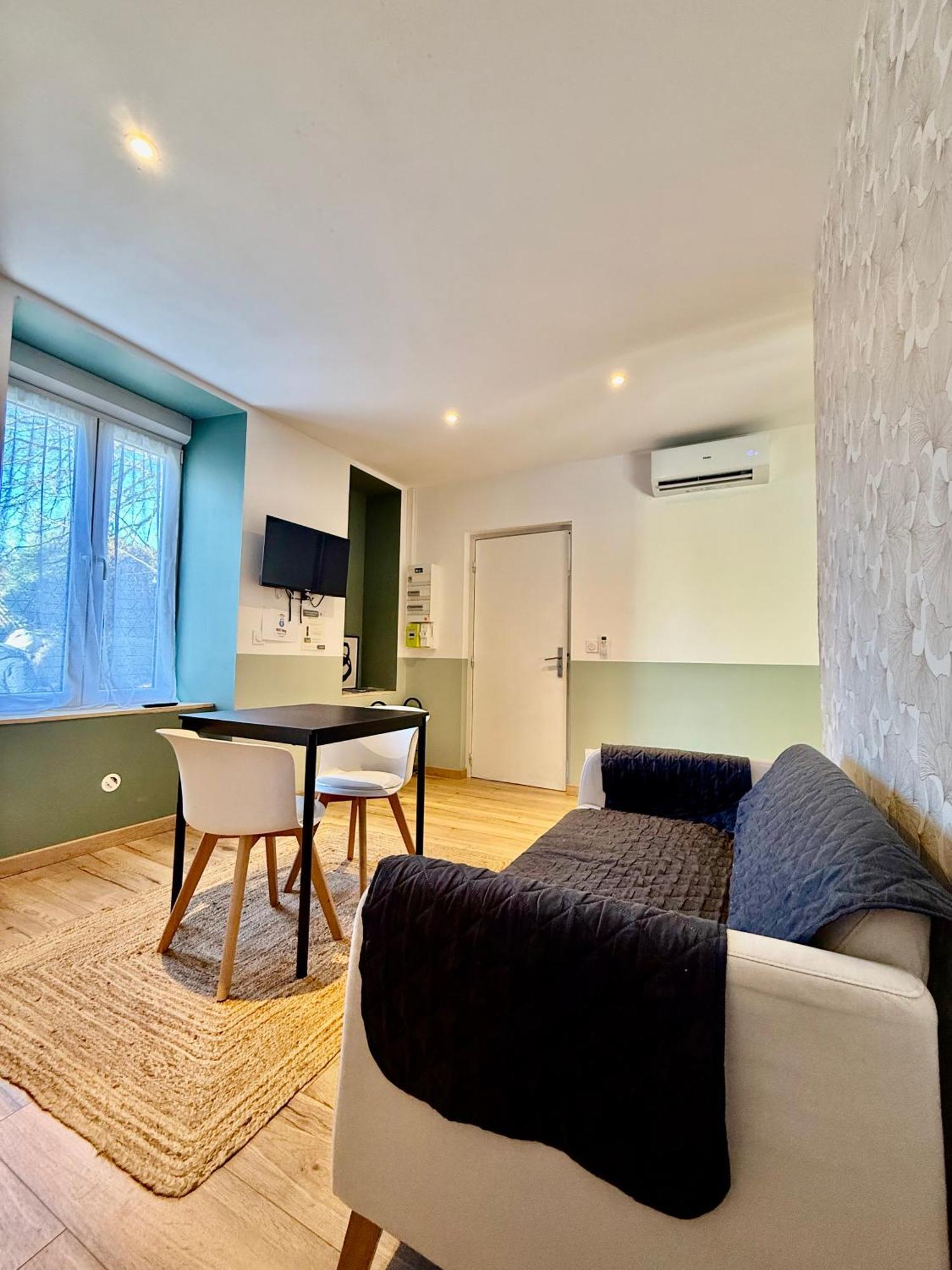 Limoges Sud-Lescinqsuites-L'Eden - Dabnb Exterior foto
